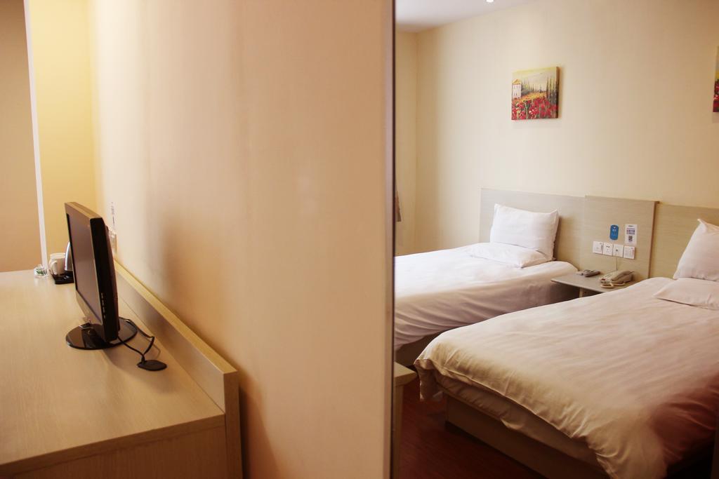 Hanting Hotel Ji'nan Baotuquan Hongjialou Exteriér fotografie